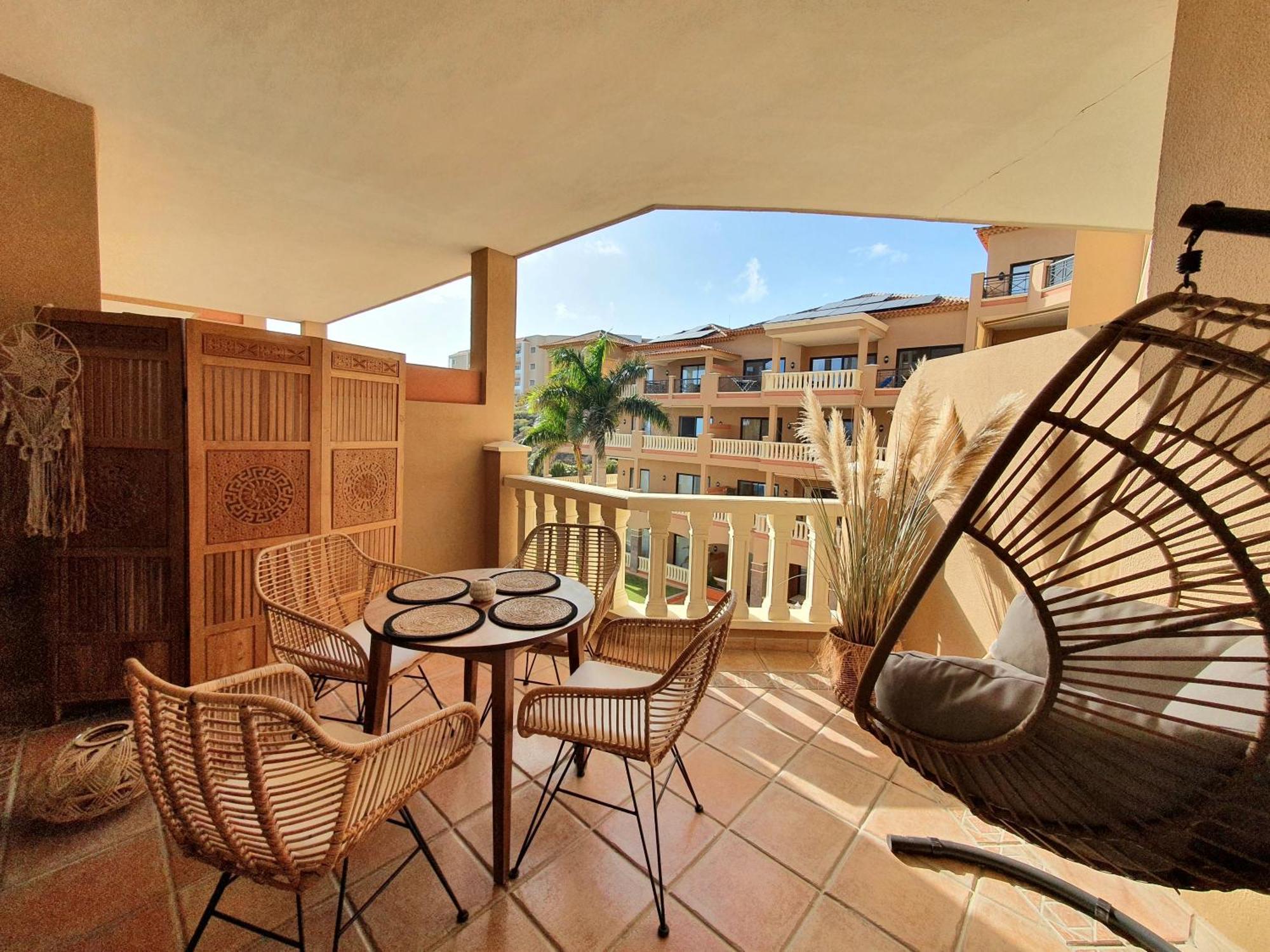 Apartamento El Nautico Coral Suite - Oceanview Escape